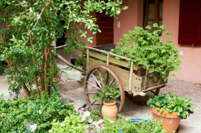 Гостиница Charming B&B and Osteria La Crisalide  Meride